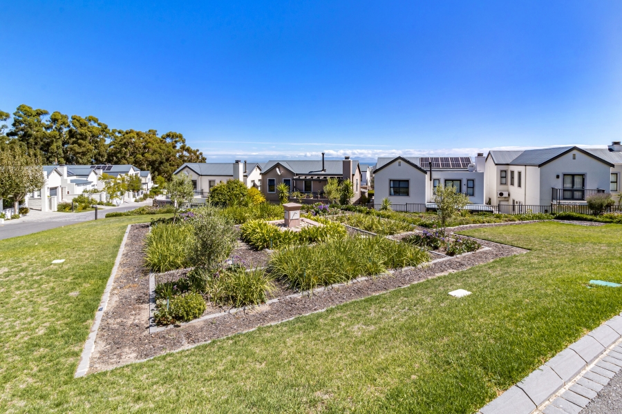 3 Bedroom Property for Sale in Heldervue Western Cape